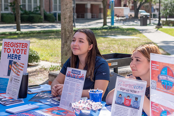francesca tomasino conducts voter outreach on the uf campus
